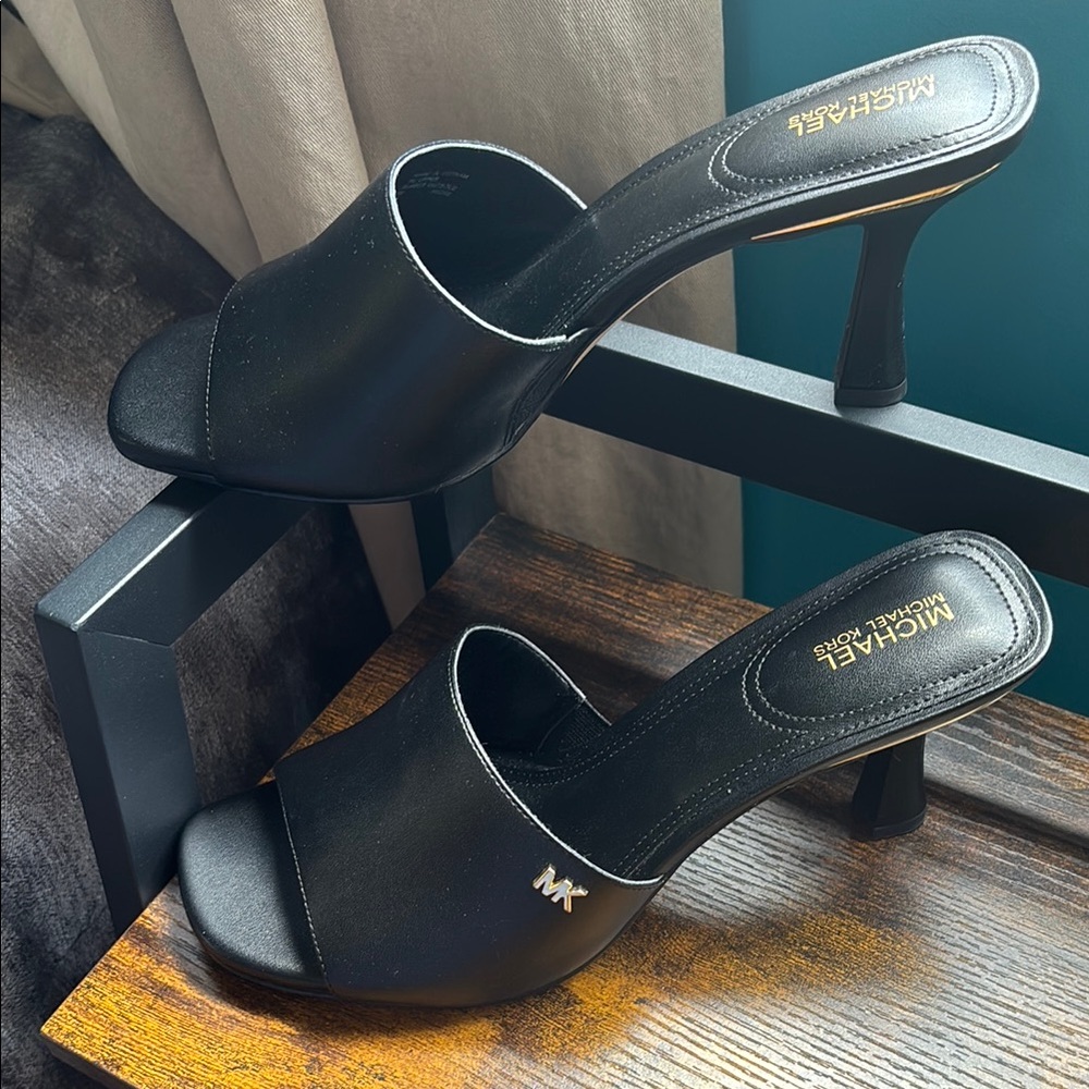 Michael Kors Black Heeled Mules Size 8 MK-48